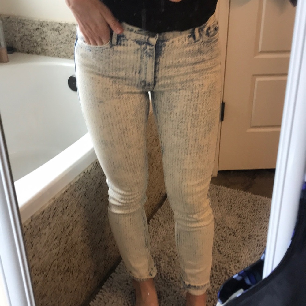 Nasty Gal denim in light wash!